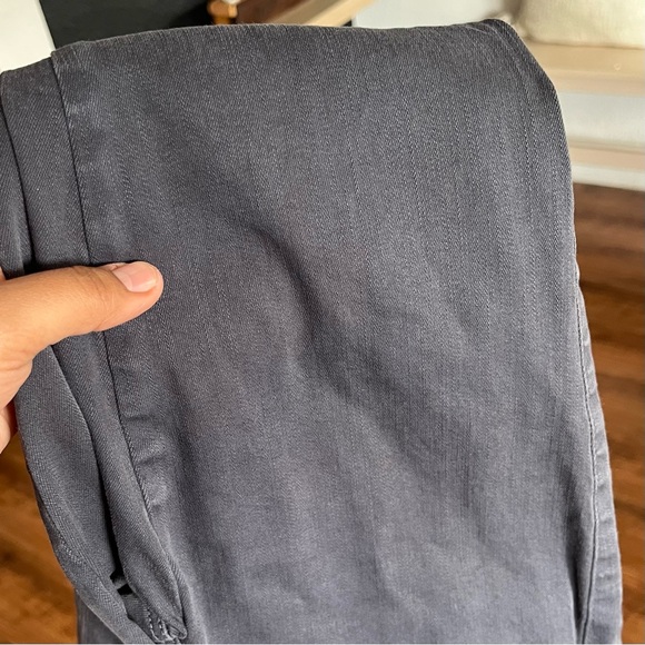 L’AGENCE Margot High Rise Skinny in color: Stingray-Size: 24 - Picture 11 of 11